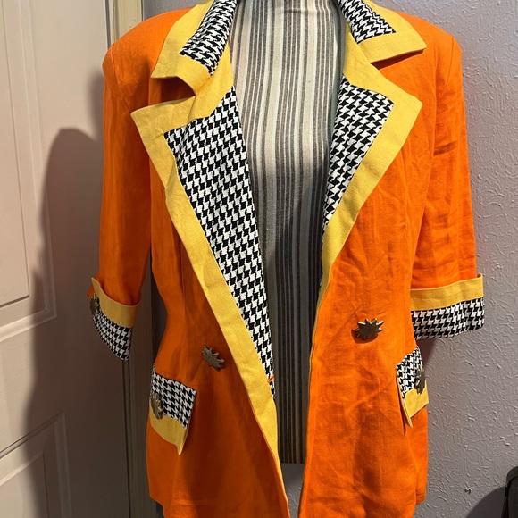 Linen statement blazer - Picture 1 of 2